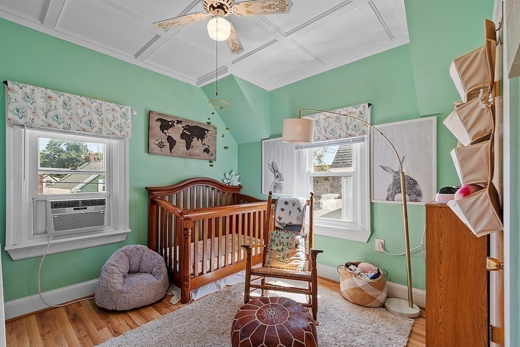 129 Maple Street Lynn, MA 01904 - Photo 21 of 36