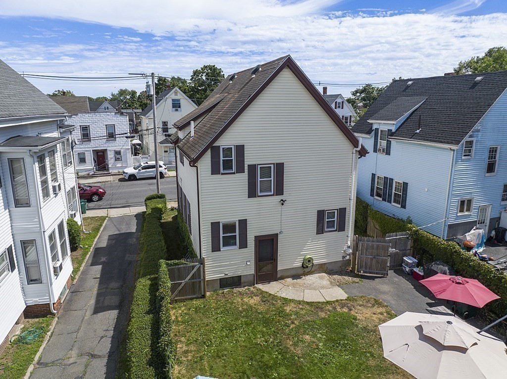 129 Maple Street Lynn, MA 01904 - Photo 32 of 36