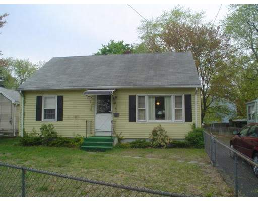64 Laurence Street Springfield, MA 01104 - Photo 1 of 13 Gallery Image 1