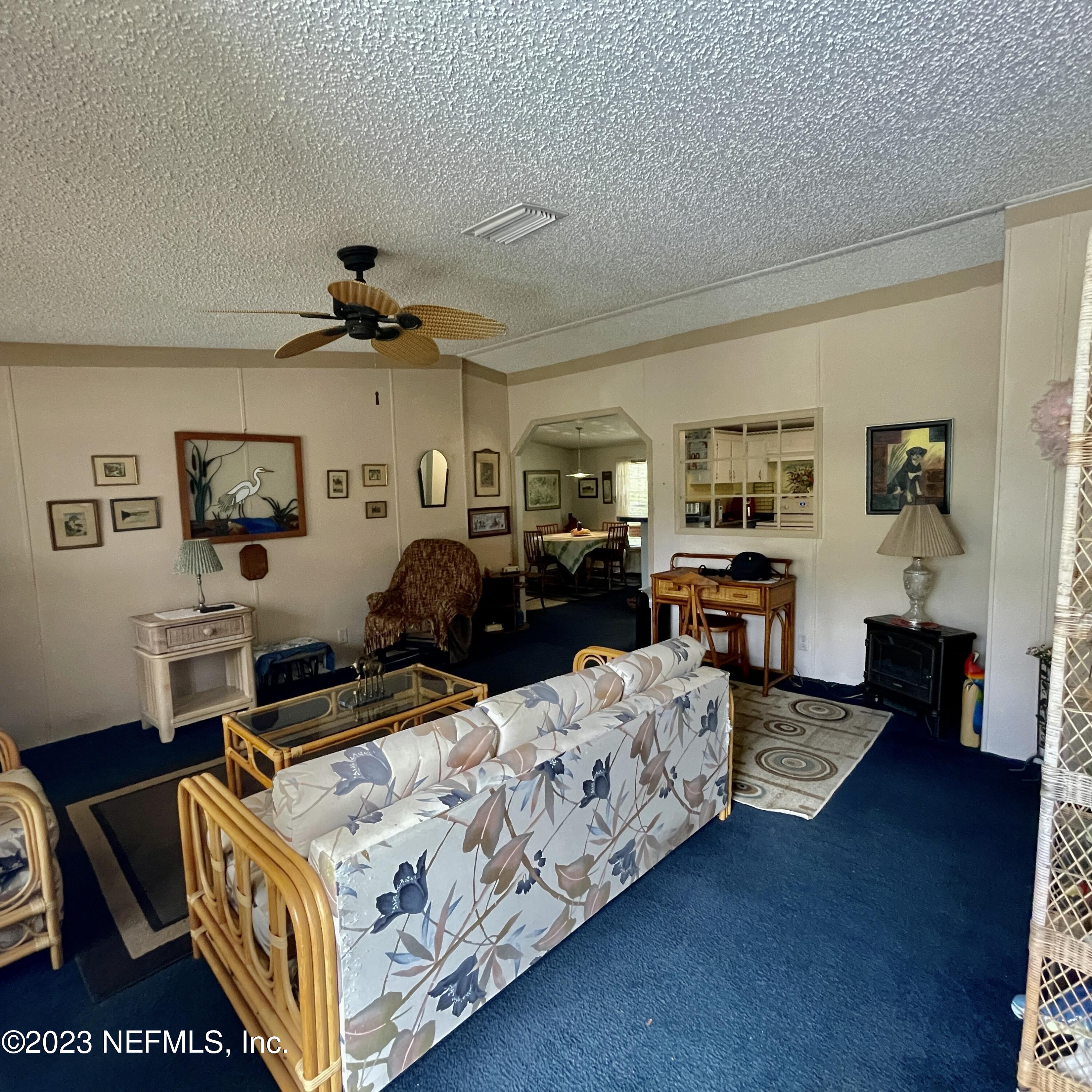 130 Riley Drive Interlachen, FL 32148 - Photo 4 of 24 IMG-9659