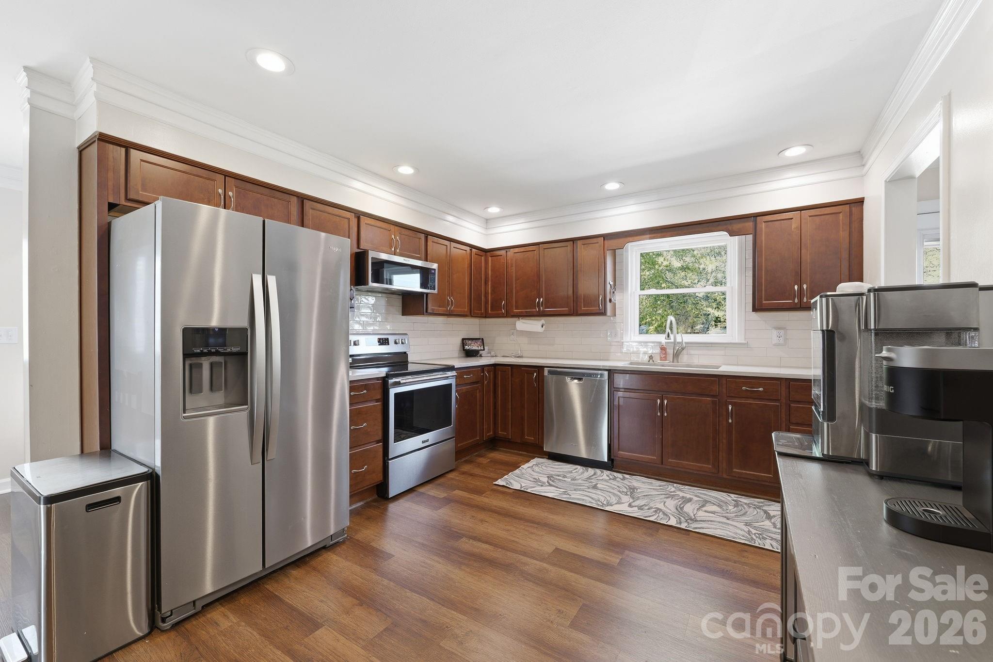 13657 Idlewild Road Matthews, NC 28105 - Photo 11 of 37