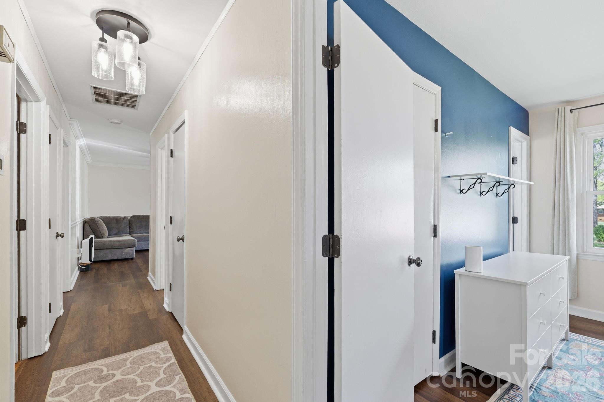 13657 Idlewild Road Matthews, NC 28105 - Photo 22 of 37