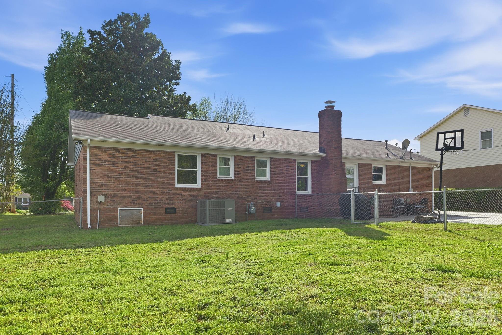 13657 Idlewild Road Matthews, NC 28105 - Photo 35 of 37