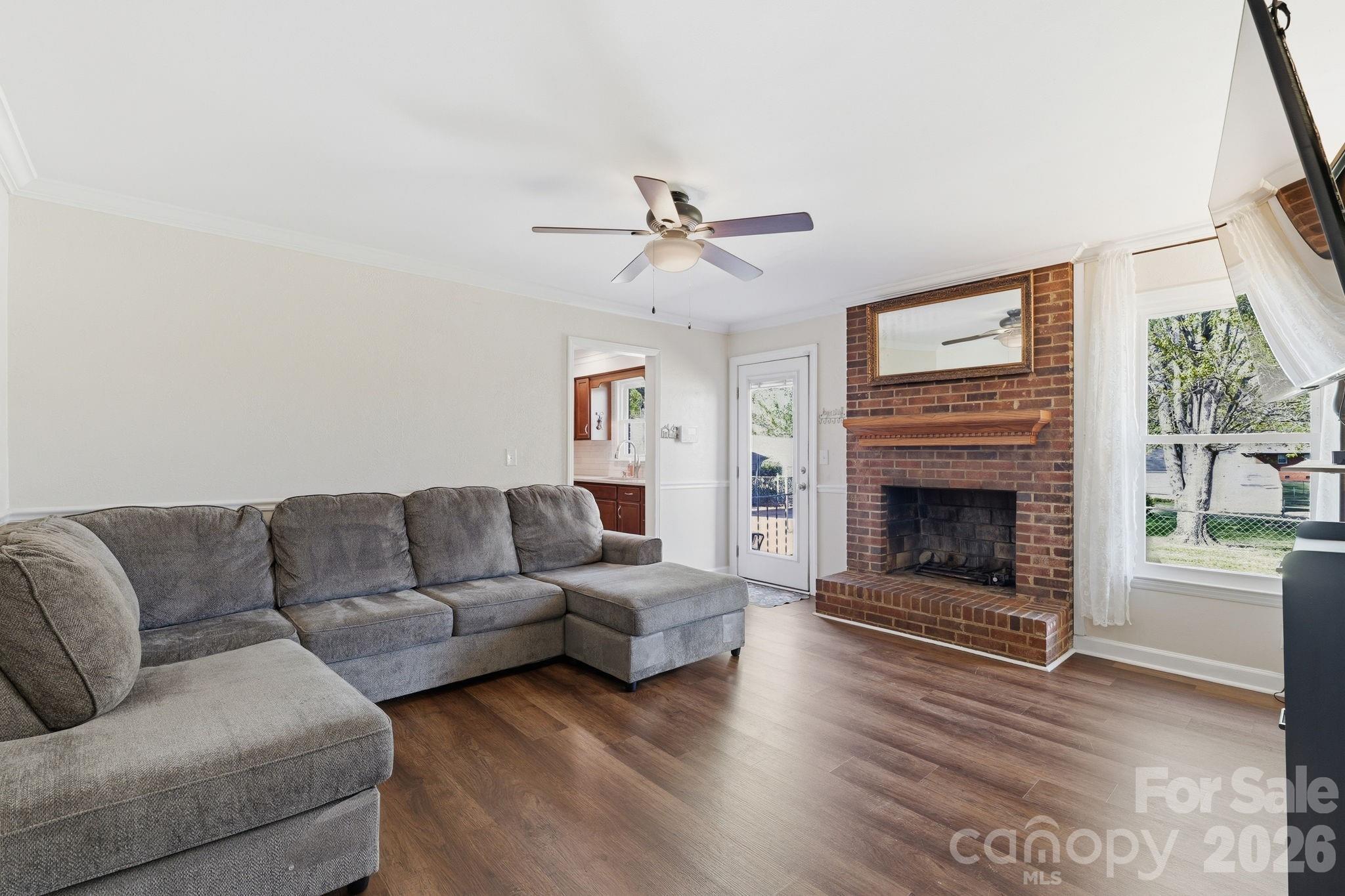 13657 Idlewild Road Matthews, NC 28105 - Photo 6 of 37