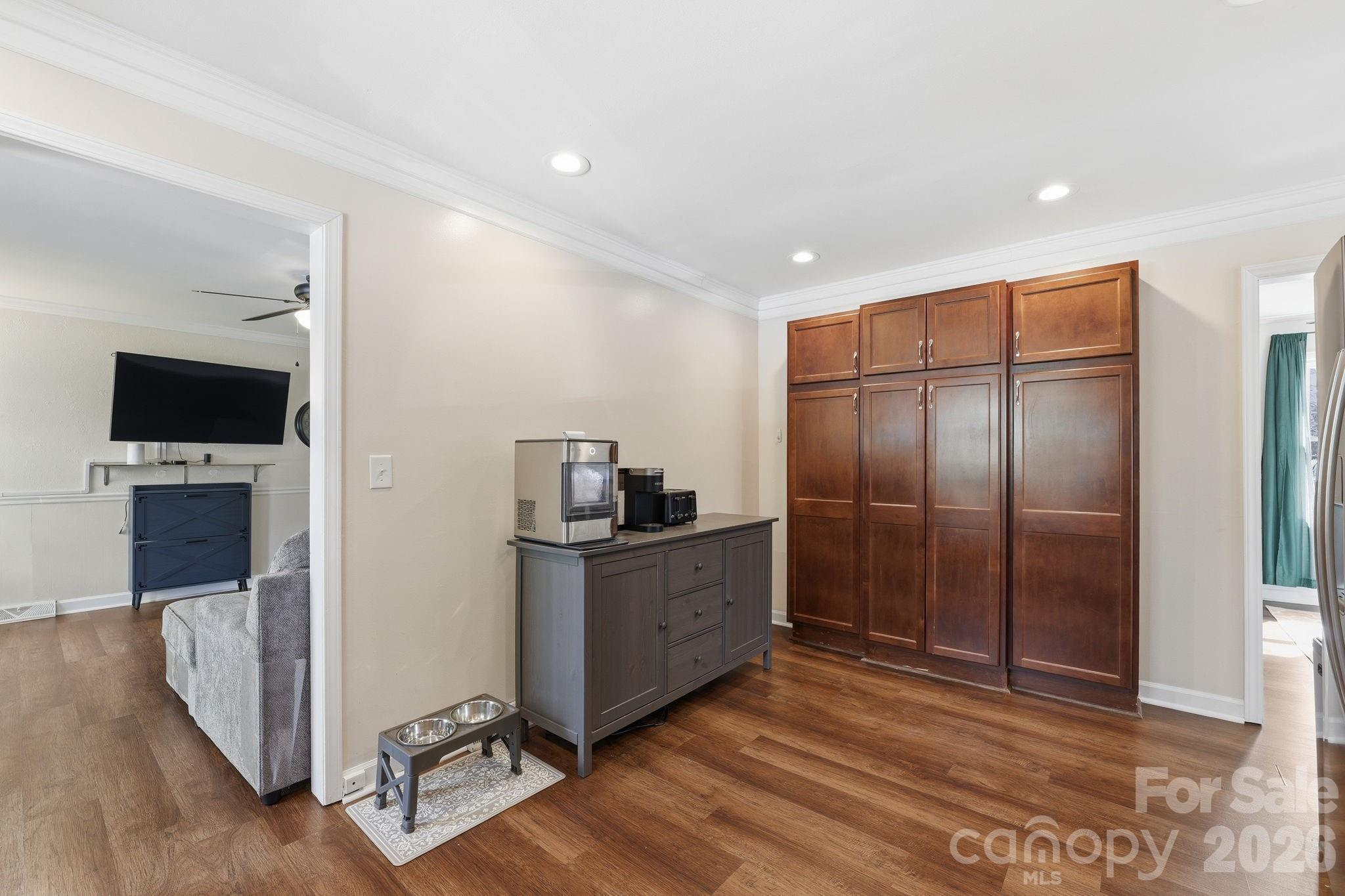 13657 Idlewild Road Matthews, NC 28105 - Photo 9 of 37