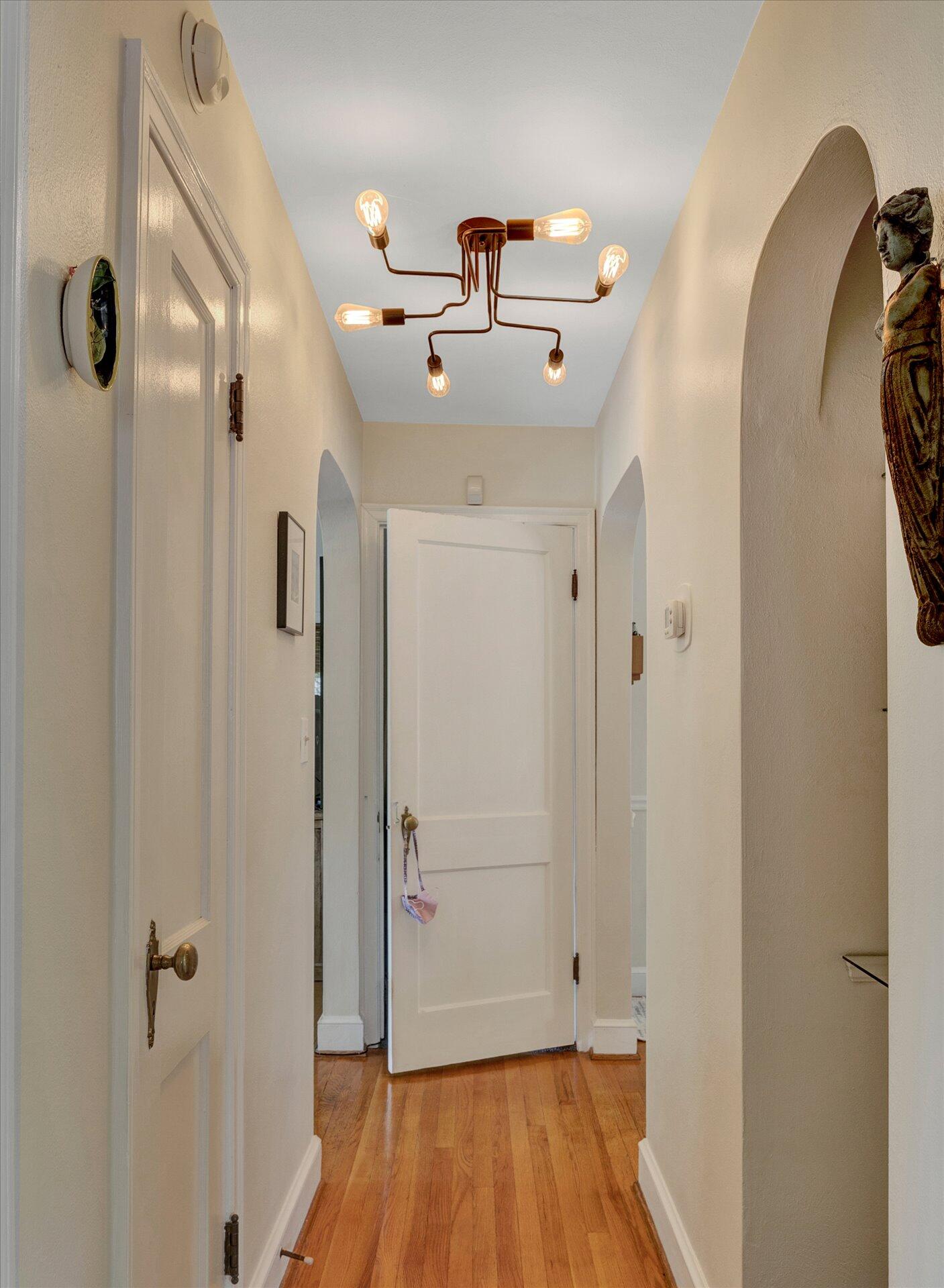 2346 York Road Southwest Roanoke, VA 24015 - Photo 18 of 34 18-DSC00025-3