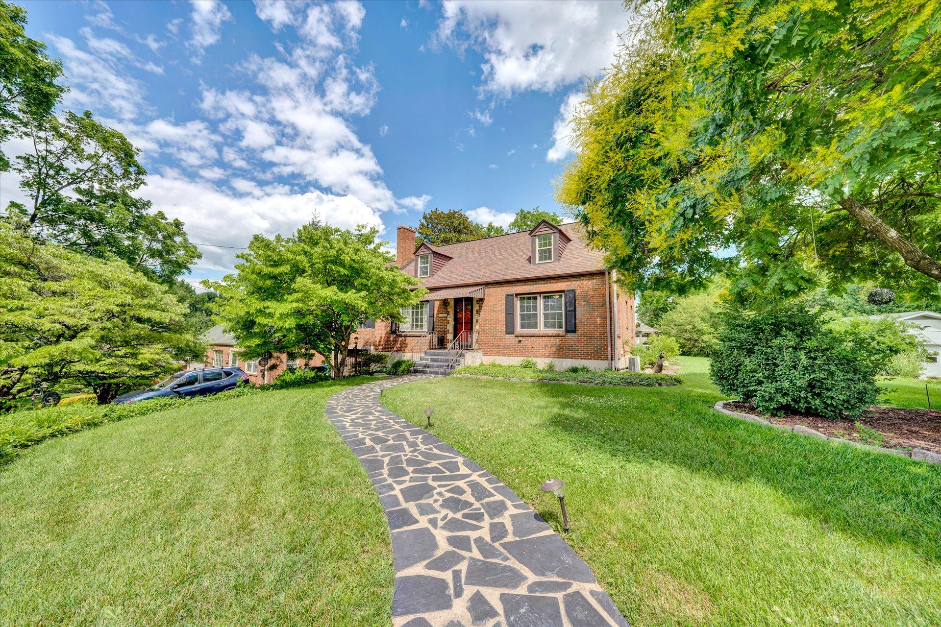 2346 York Road Southwest Roanoke, VA 24015 - Photo 34 of 34 34-DSC00082