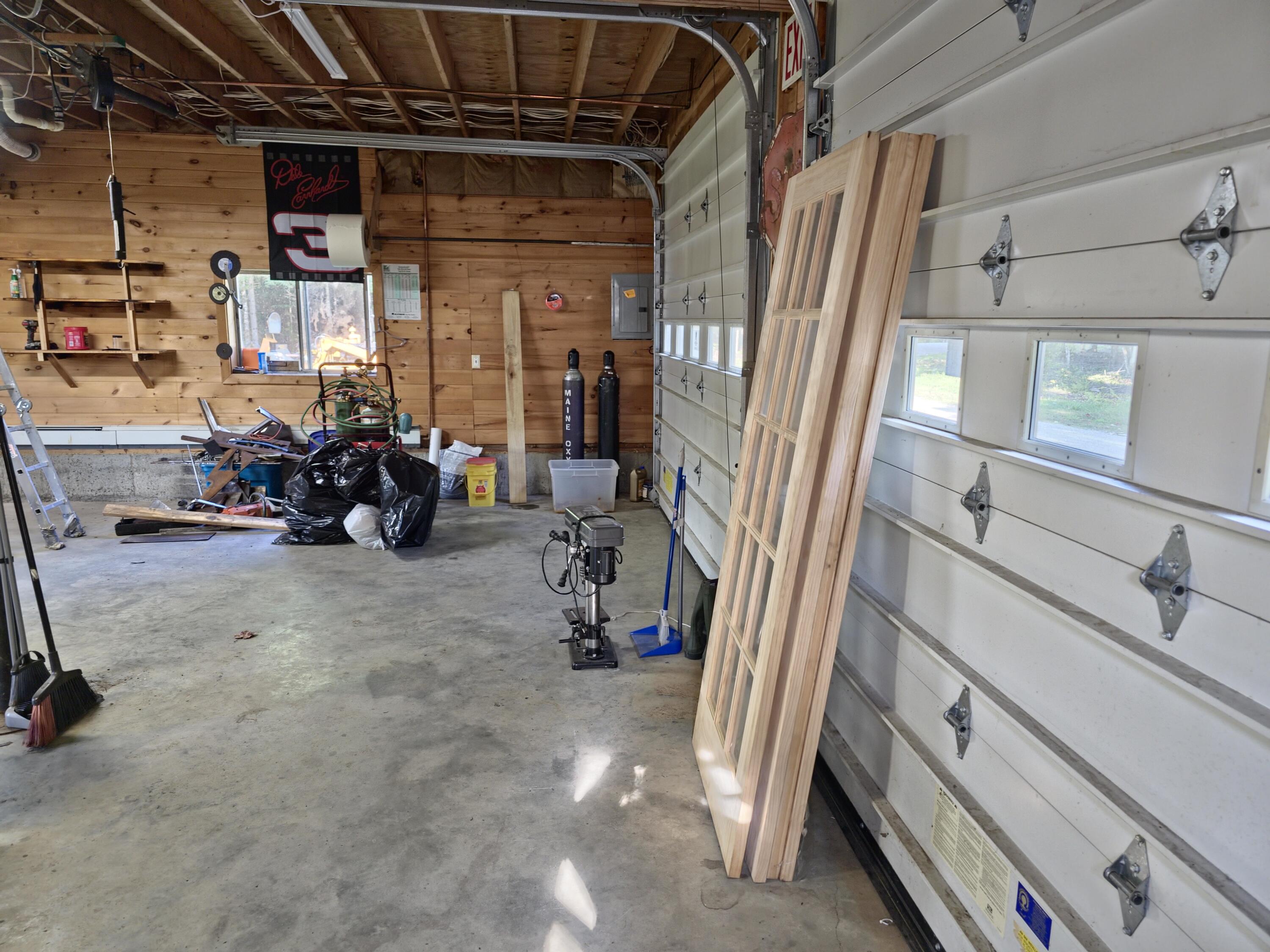 923 Woodville Road Lincoln, ME 04457 - Photo 27 of 36 20240905_084400