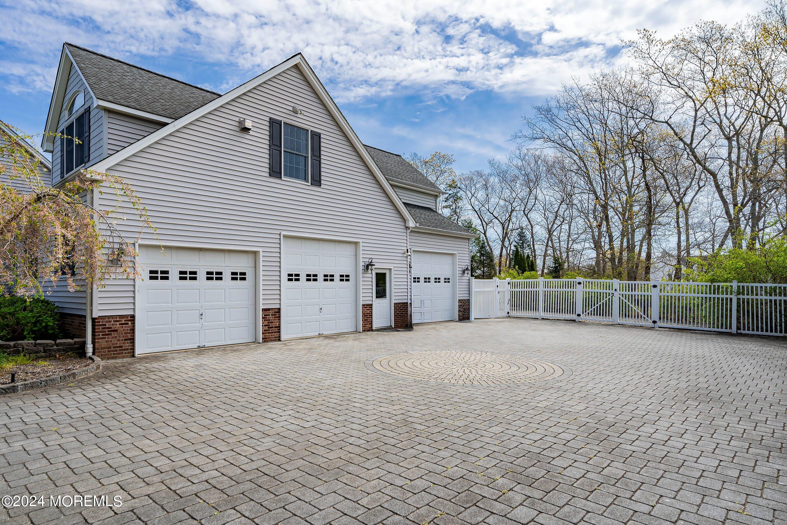1235 Ridge Avenue Manahawkin, NJ 08050 - Photo 7 of 65 07-Motorcourt 1