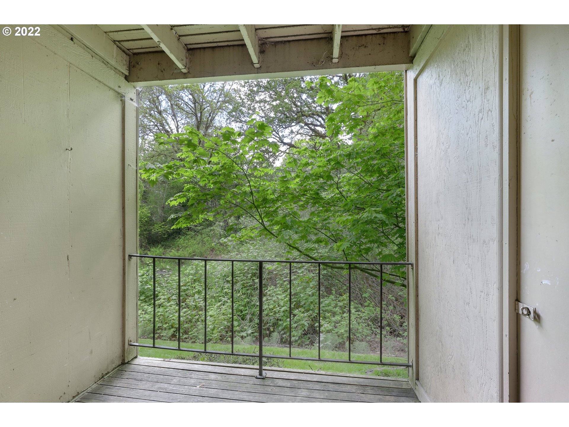 12622 Northwest Barnes Road, Unit 4 Portland, OR 97229 - Photo 12 of 17 Gallery Image 12