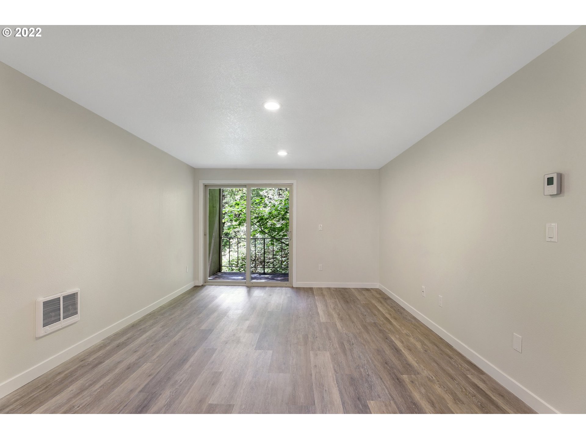 12622 Northwest Barnes Road, Unit 4 Portland, OR 97229 - Photo 6 of 17 Gallery Image 6