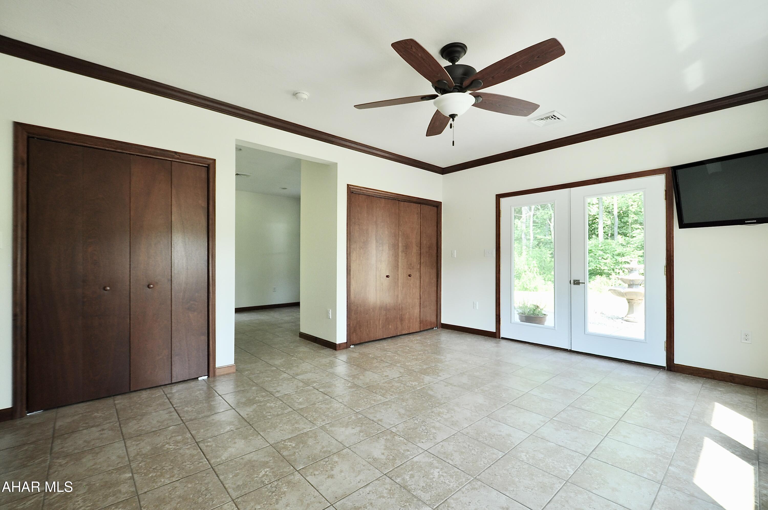 11352 Raystown Road Saxton, PA 16678 - Photo 20 of 47