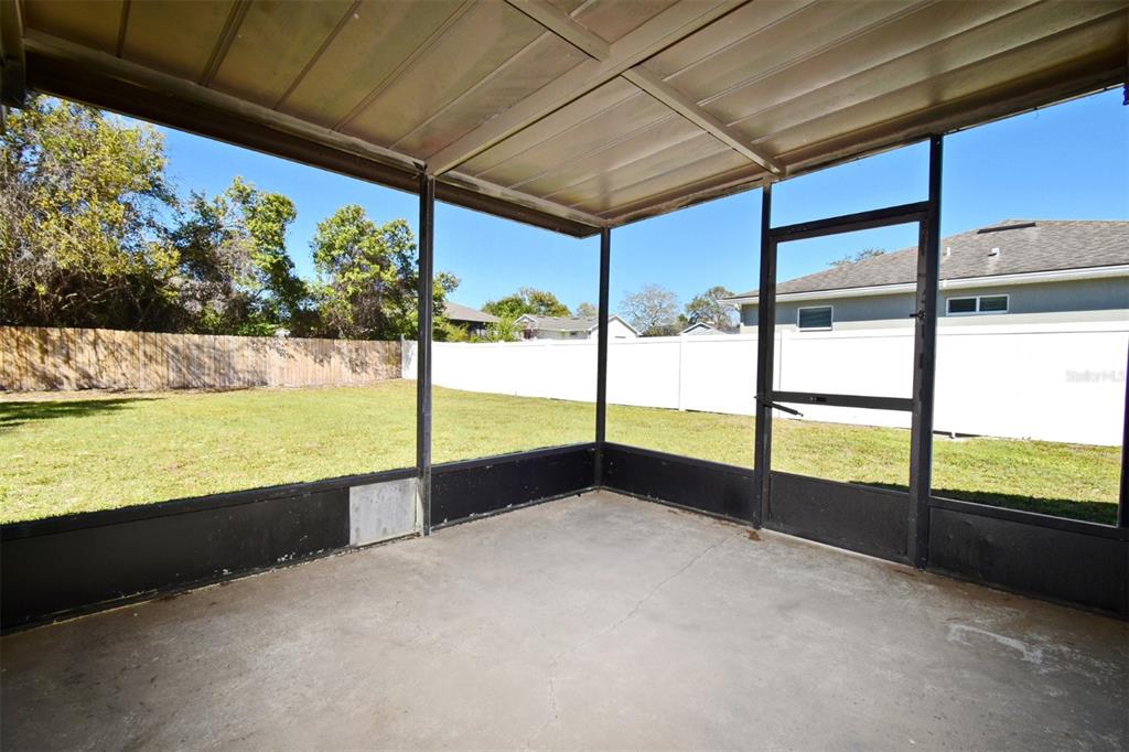 1389 Rural Hall Street Deltona, FL 32725 - Photo 13 of 19 Gallery Image 13