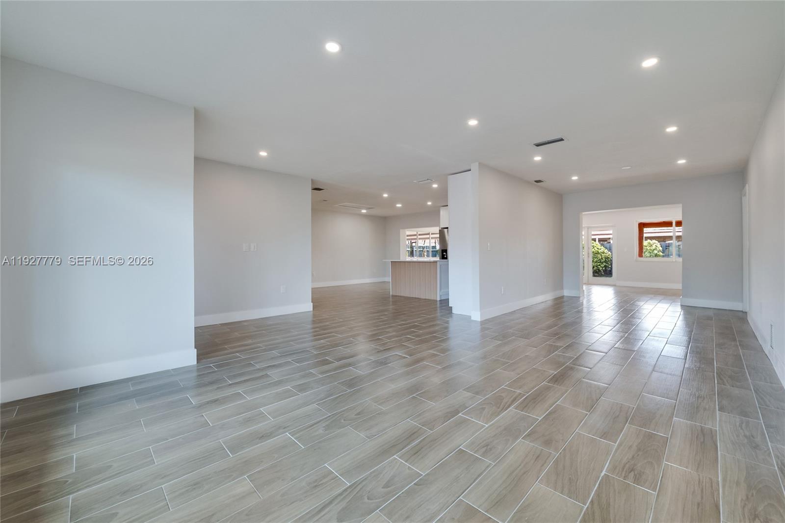 8952 Southwest 10th Terrace Miami, FL 33174 - Photo 6 of 20