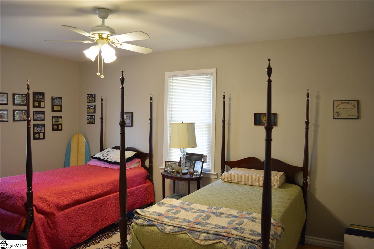 342 Cook Street Simpsonville, SC 29681 - Photo 14 of 22 Gallery Image 14