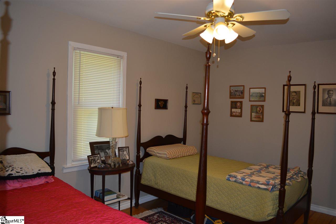 342 Cook Street Simpsonville, SC 29681 - Photo 15 of 22 Gallery Image 15