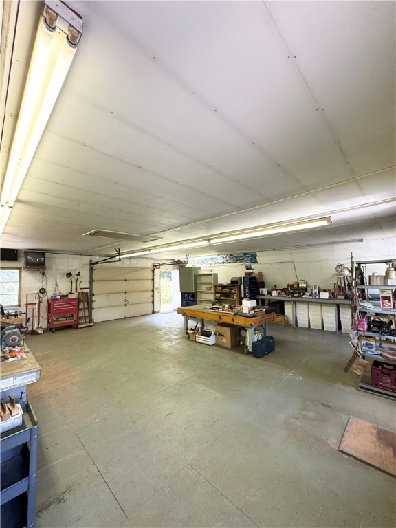 355 Scott Road Cumberland, RI 02864 - Photo 30 of 47