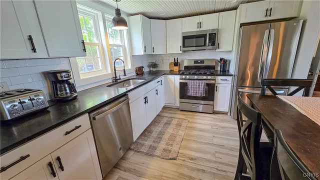 $649,000 | 5416 West Lake Road, Fleming, NY 13021