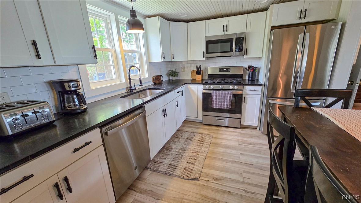 5416 West Lake Road Fleming, NY 13021 - Photo 3 of 50