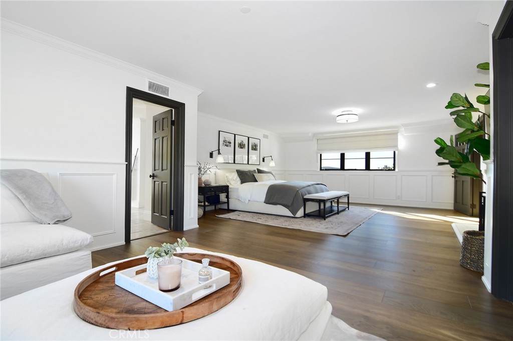 4947 Summit View Drive Westlake Village, CA 91362 - Photo 23 of 61 a living room with furniture and a wooden floor