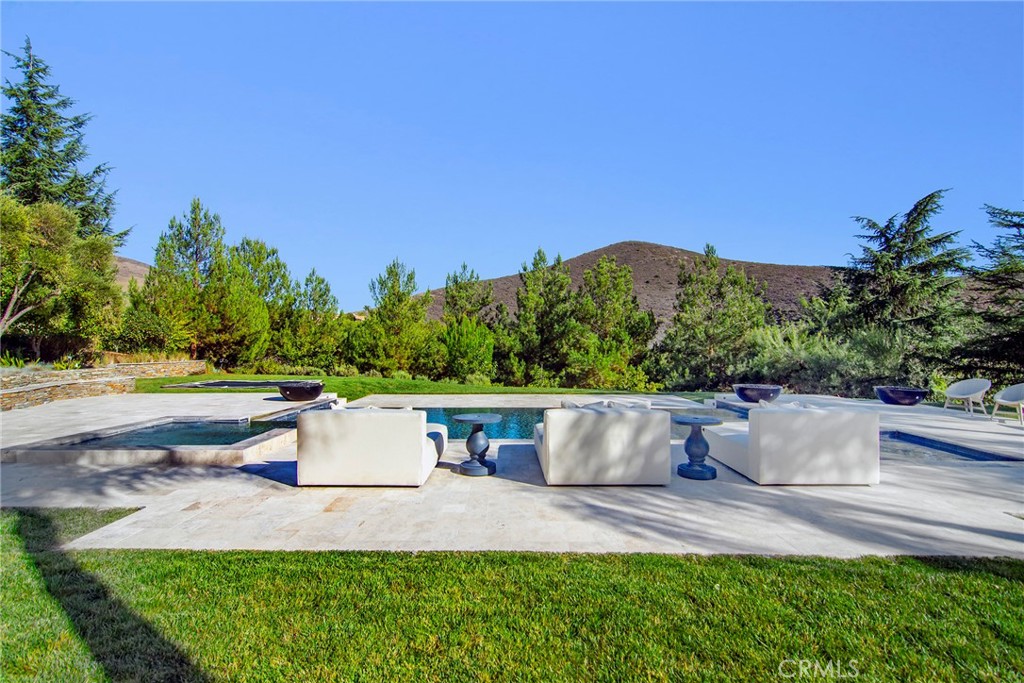 4947 Summit View Drive Westlake Village, CA 91362 - Photo 39 of 61