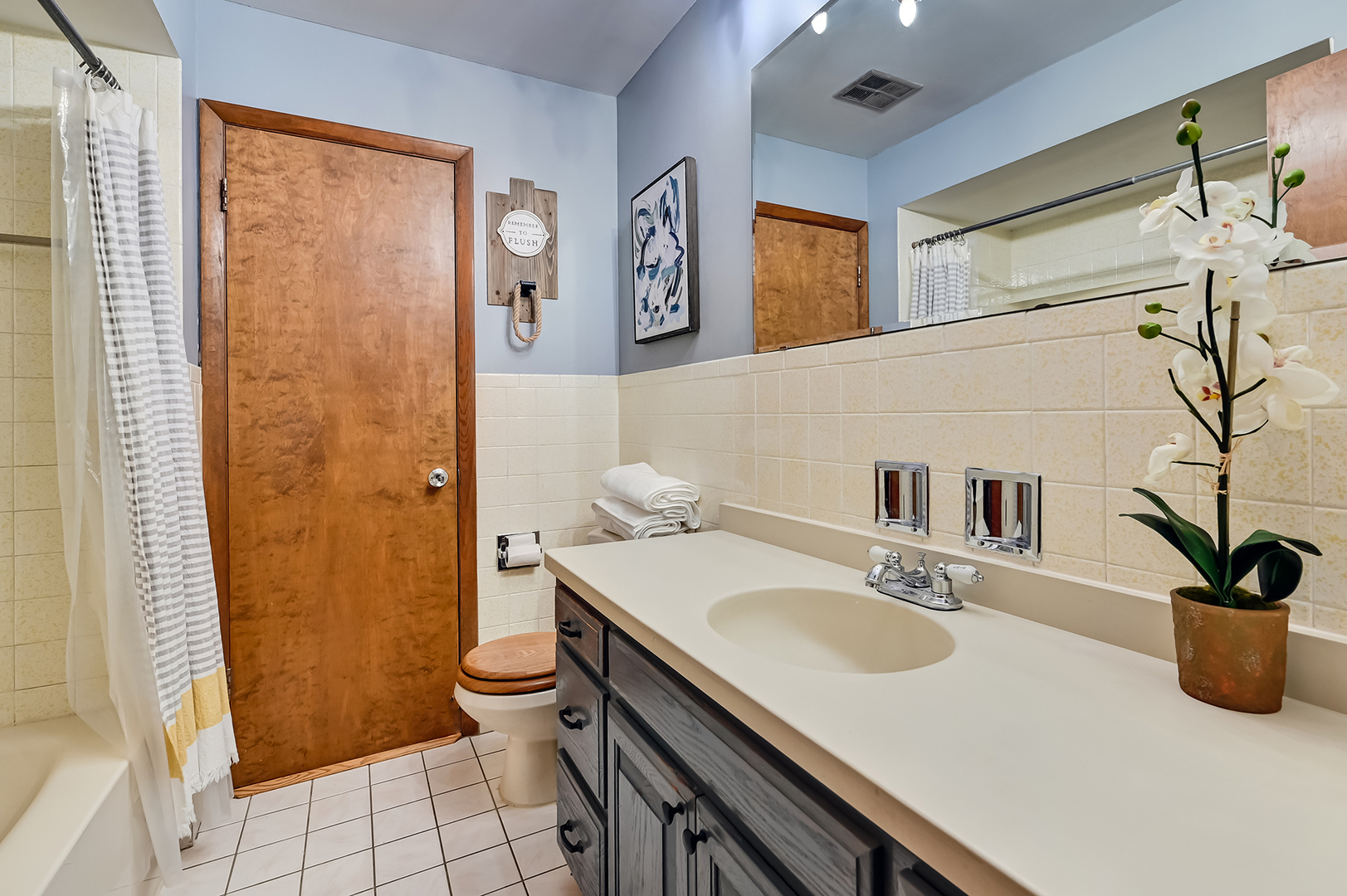 9S215 Kearney Road Downers Grove, IL 60516 - Photo 12 of 23 Gallery Image 12