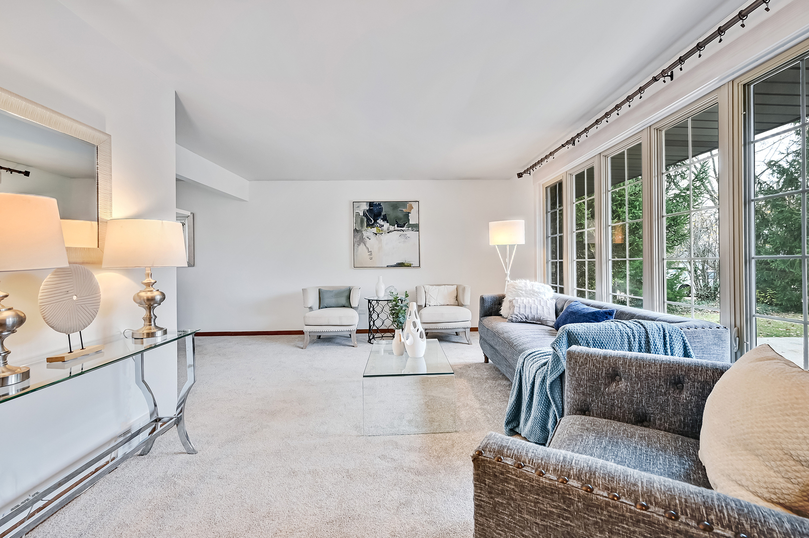 9S215 Kearney Road Downers Grove, IL 60516 - Photo 3 of 23 Gallery Image 3