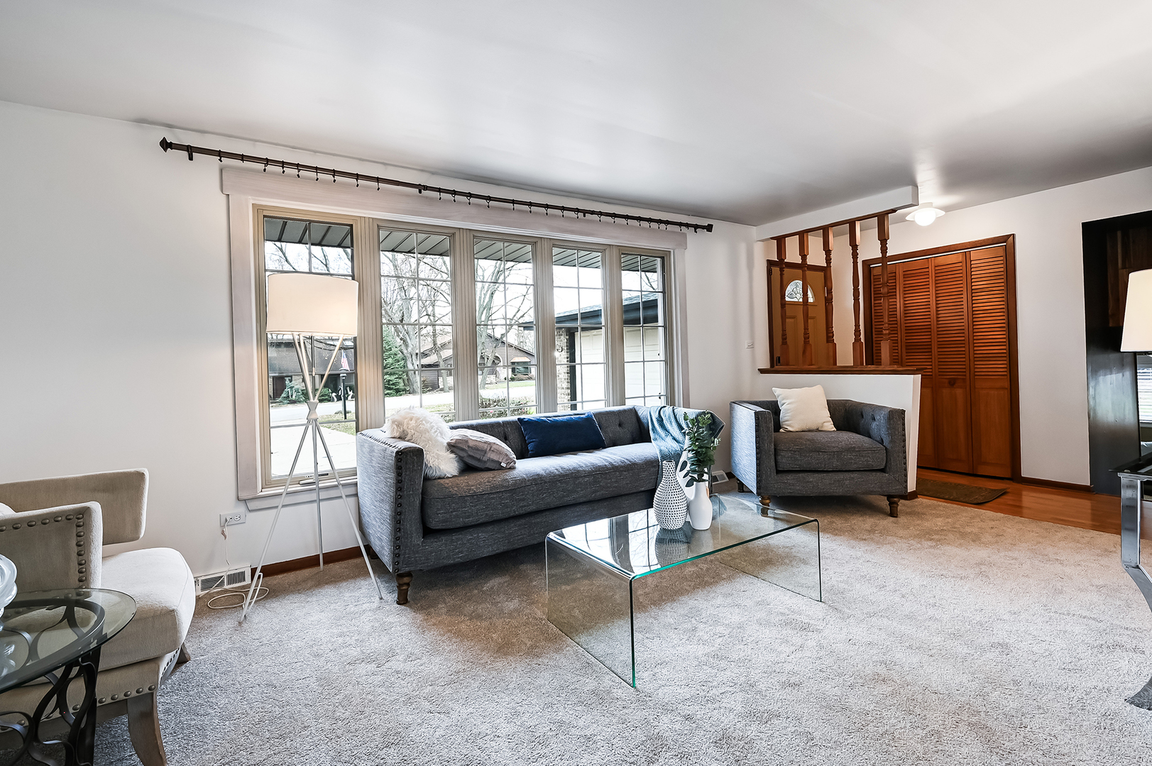 9S215 Kearney Road Downers Grove, IL 60516 - Photo 4 of 23 Gallery Image 4