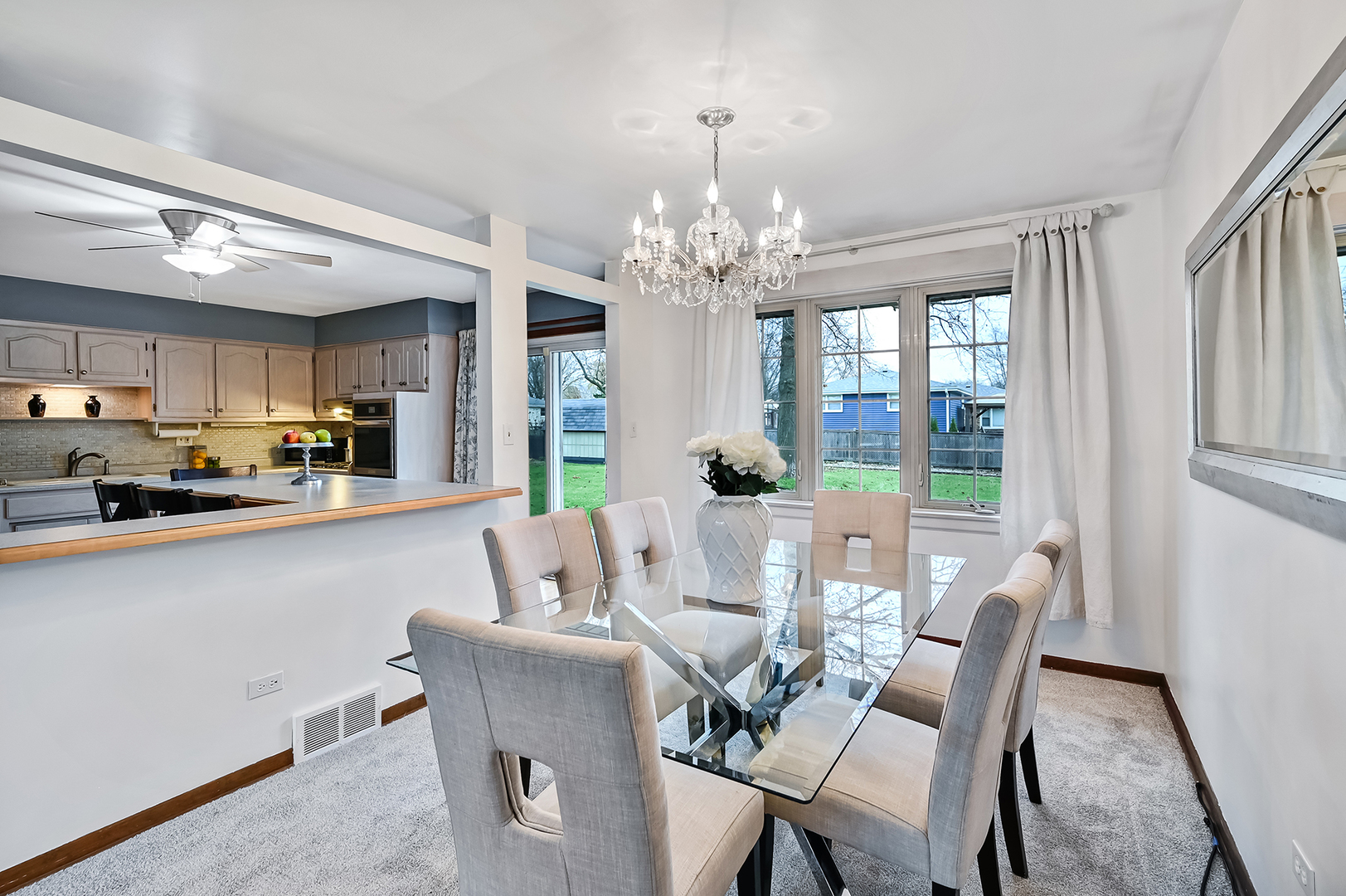 9S215 Kearney Road Downers Grove, IL 60516 - Photo 6 of 23 Gallery Image 6