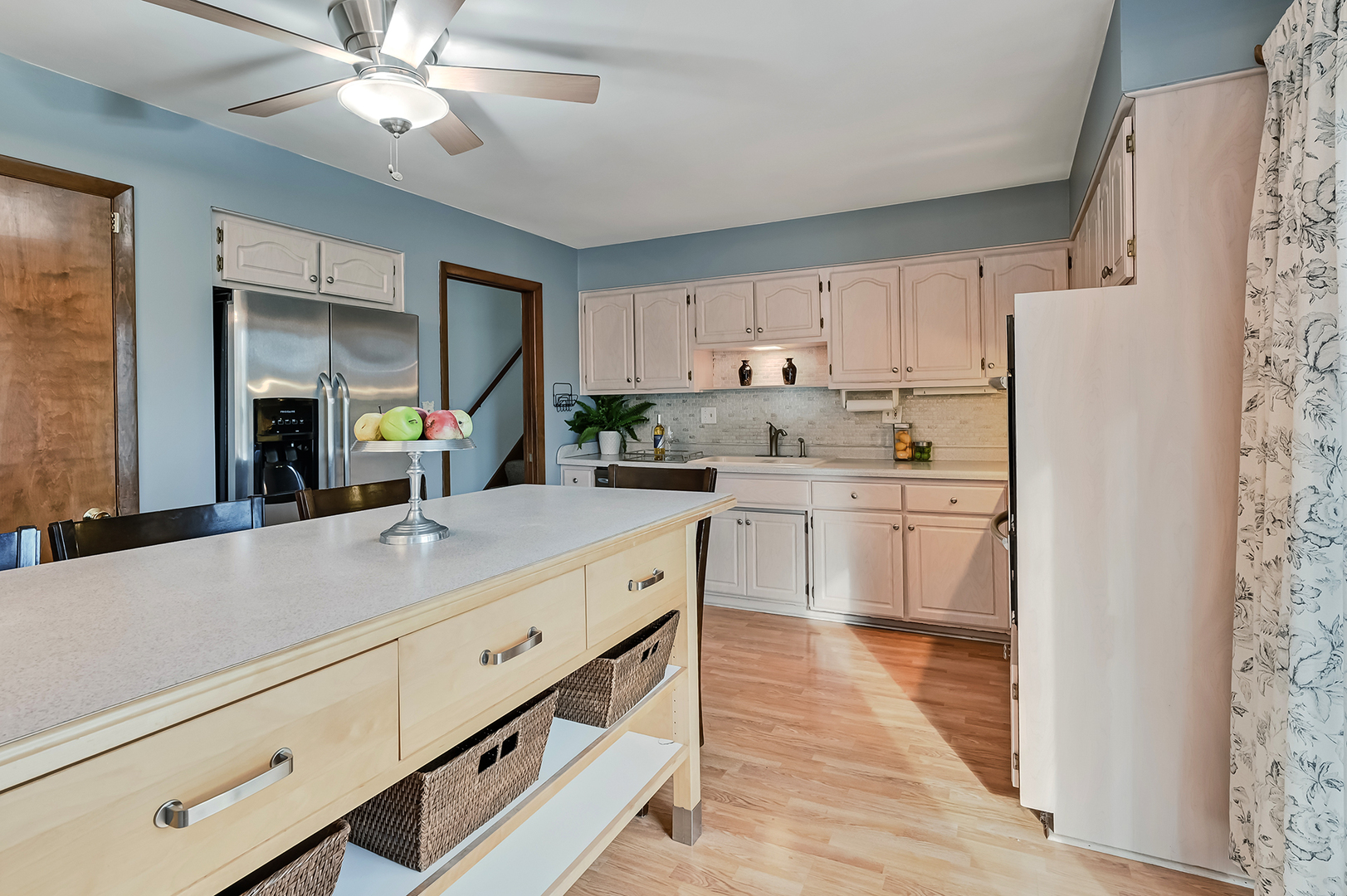9S215 Kearney Road Downers Grove, IL 60516 - Photo 9 of 23 Gallery Image 9