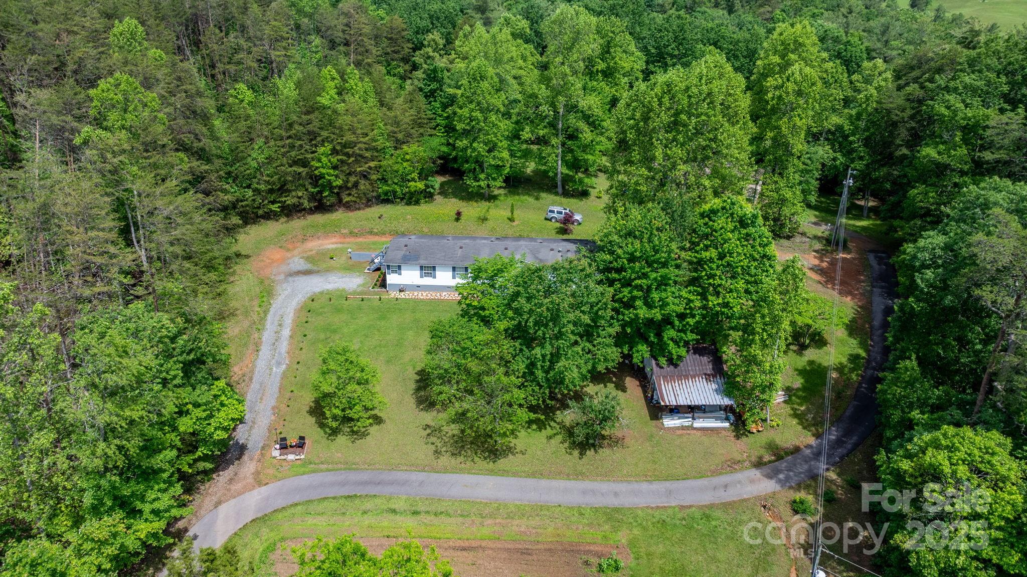 4375 Fox Road Lenoir, NC 28645 - Photo 8 of 33