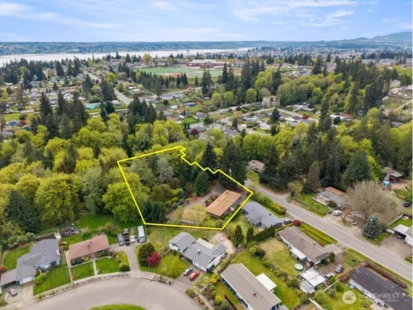 $550,000 | 2604 Trenton Avenue, Bremerton, WA 98310