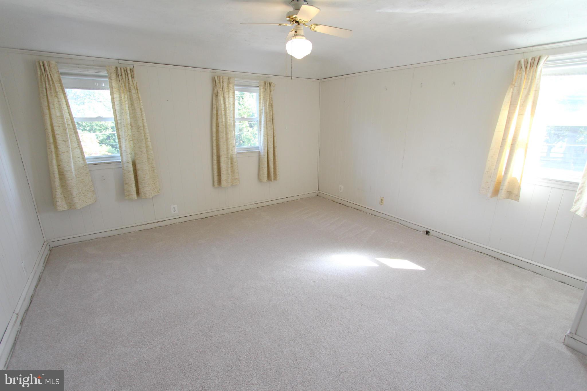 8320 Oakleigh Road Baltimore, MD 21234 - Photo 16 of 18 Bedroom (Master)