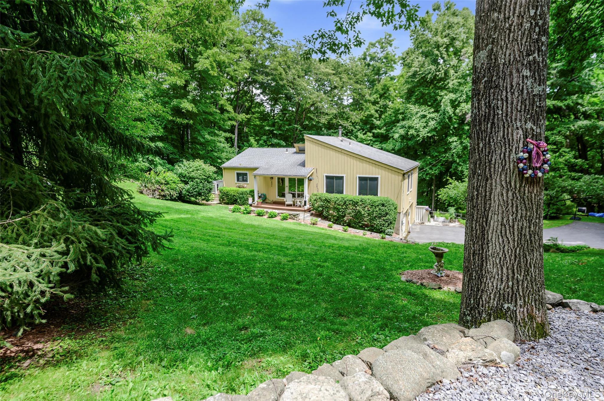 231 Increase Miller Road Katonah, NY 10536 - Photo 31 of 34