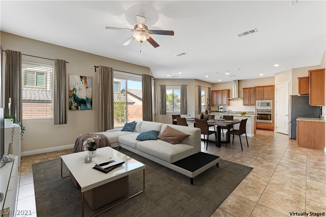 94 Einstein Ridge Way Las Vegas, NV 89183 - Photo 4 of 30 Gallery Image 4