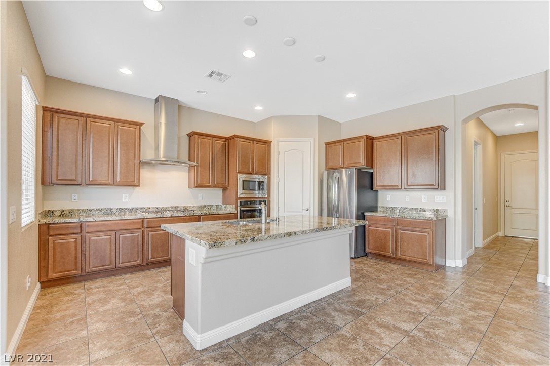 94 Einstein Ridge Way Las Vegas, NV 89183 - Photo 7 of 30 Gallery Image 7