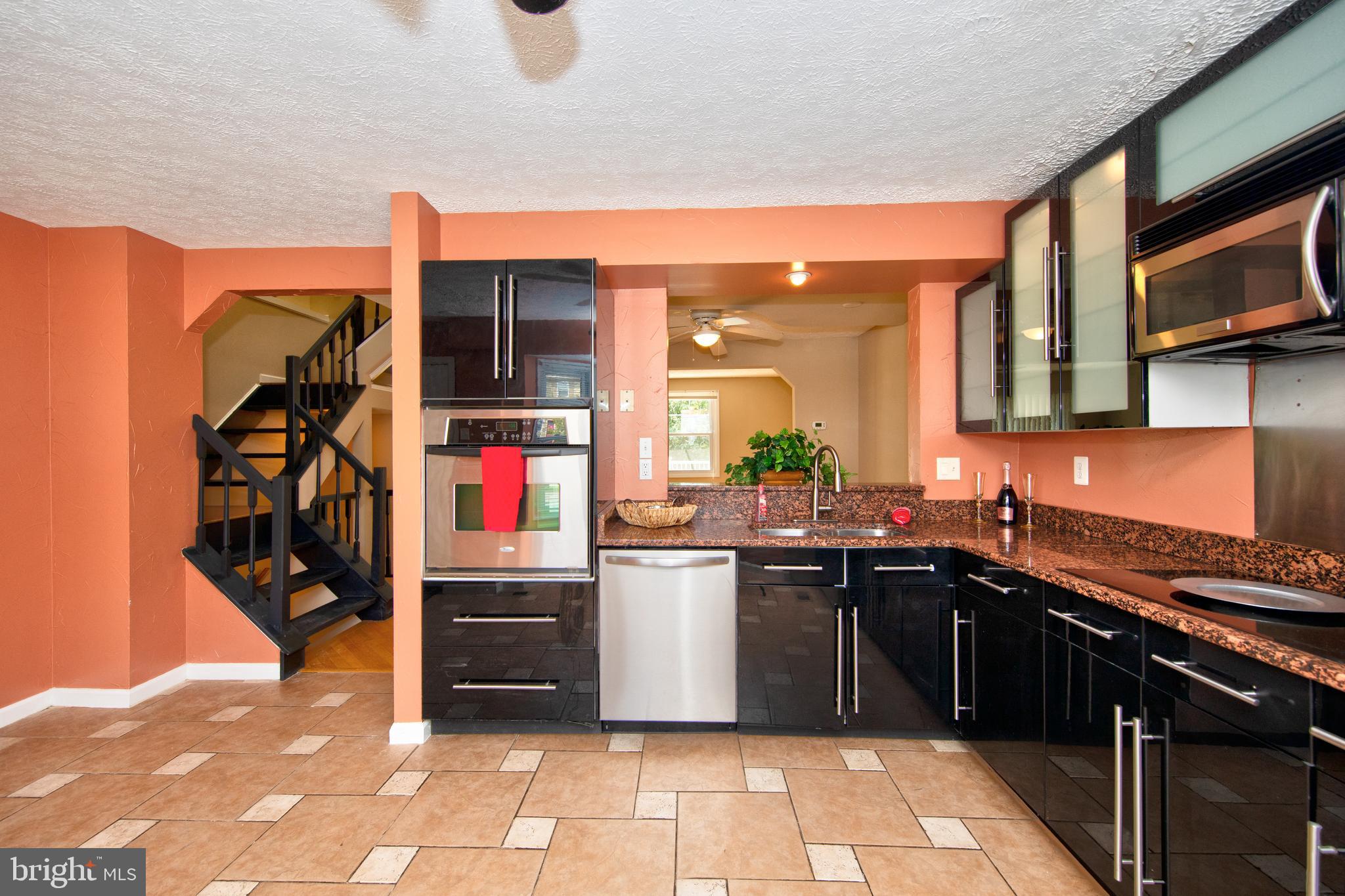 All Granite countertop & New stainless Appliances