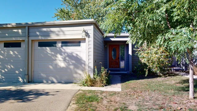 $2,000 | 707 Skynob Drive, Ann Arbor, MI 48105