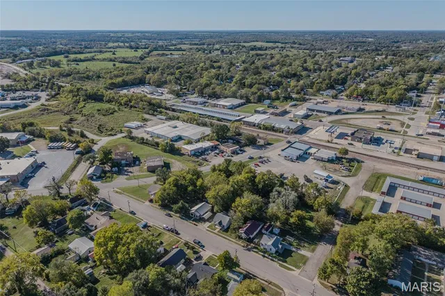 $165,000 | 545 West Pierce Street, Lebanon, MO 65536