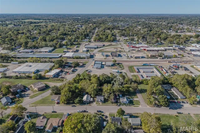 $165,000 | 545 West Pierce Street, Lebanon, MO 65536