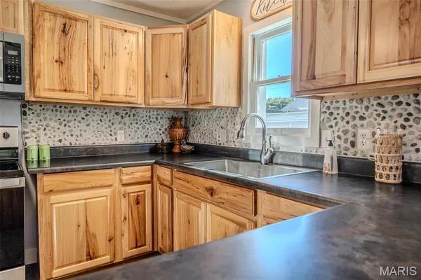 $149,900 | 545 West Pierce Street, Lebanon, MO 65536