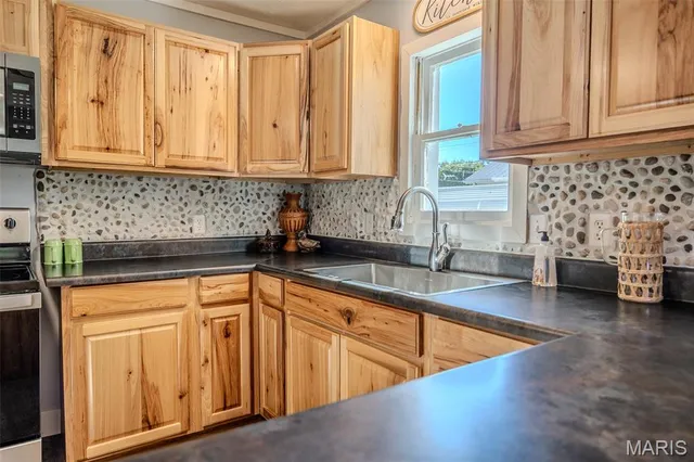 $165,000 | 545 West Pierce Street, Lebanon, MO 65536