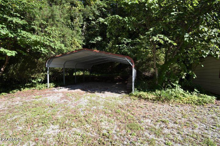 284 Prospect Road Sneedville, TN 37869 - Photo 5 of 30 10