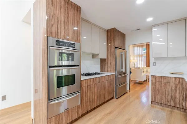 $5,000 | 20159 Lassen Street, Chatsworth, CA 91311