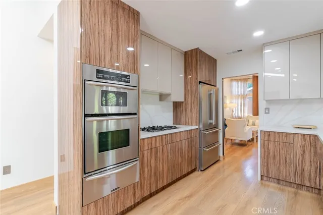 $5,500 | 20159 Lassen Street, Chatsworth, CA 91311