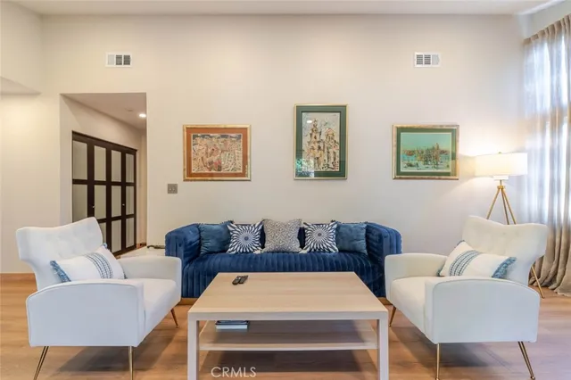 $5,500 | 20159 Lassen Street, Chatsworth, CA 91311