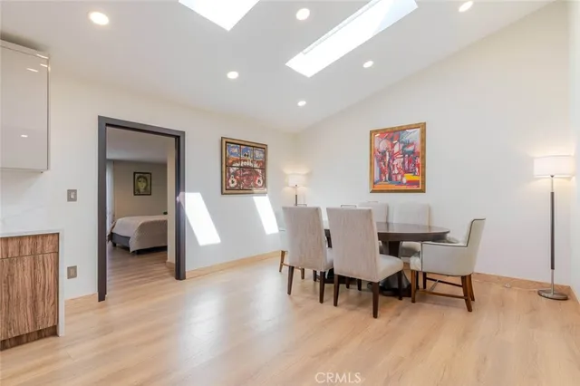 $5,500 | 20159 Lassen Street, Chatsworth, CA 91311