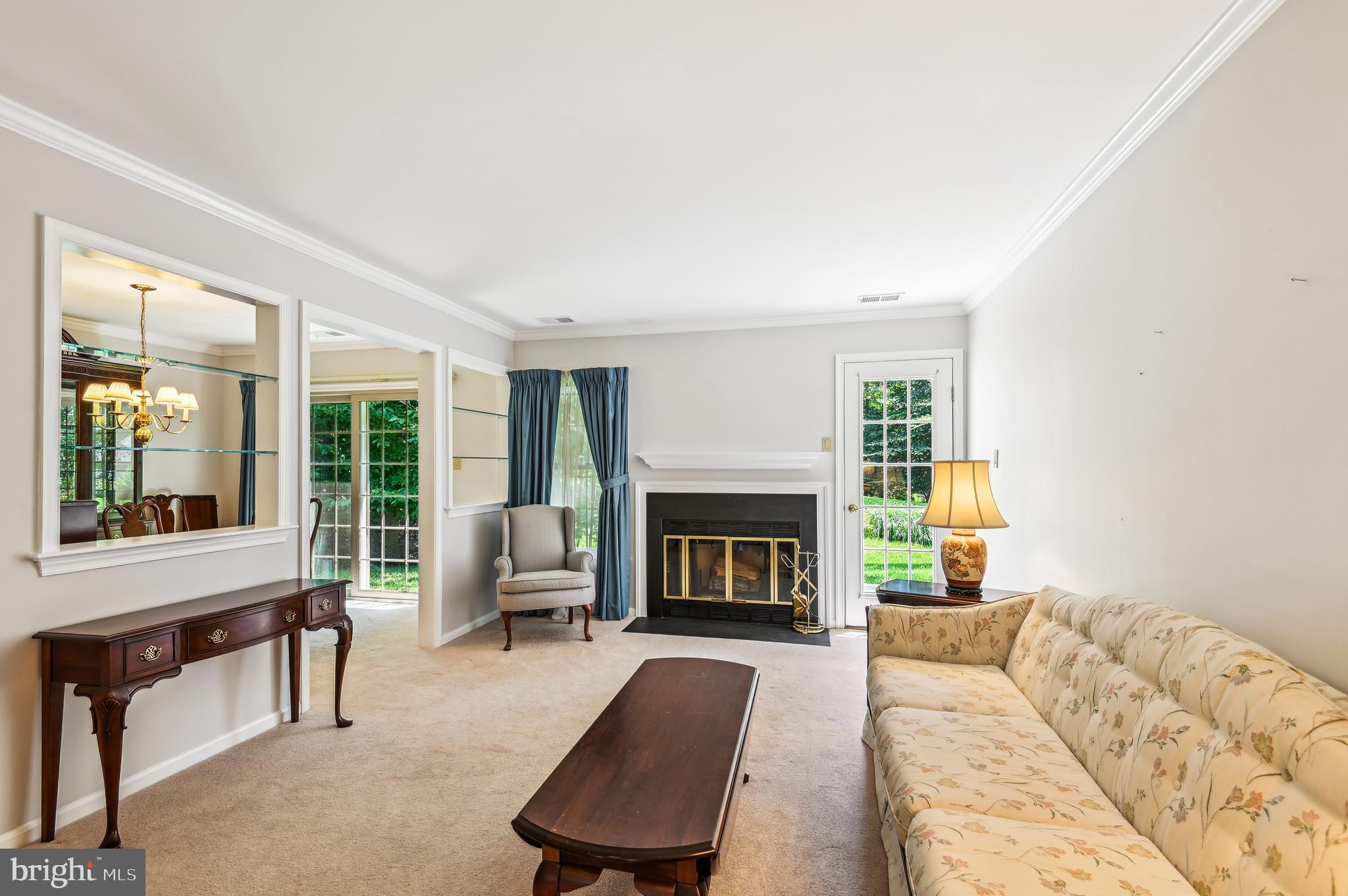 940 Schooner Circle Annapolis, MD 21401 - Photo 17 of 36 a living room with furniture and a fireplace