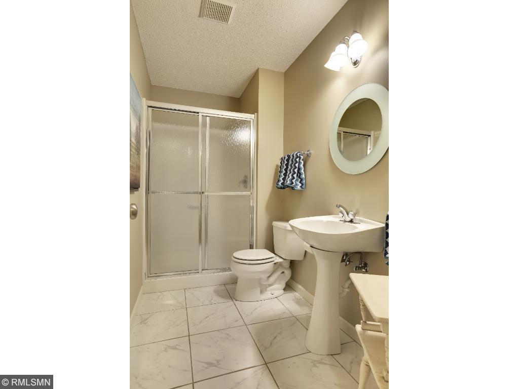19360 Vine Ridge Road Excelsior, MN 55331 - Photo 19 of 24