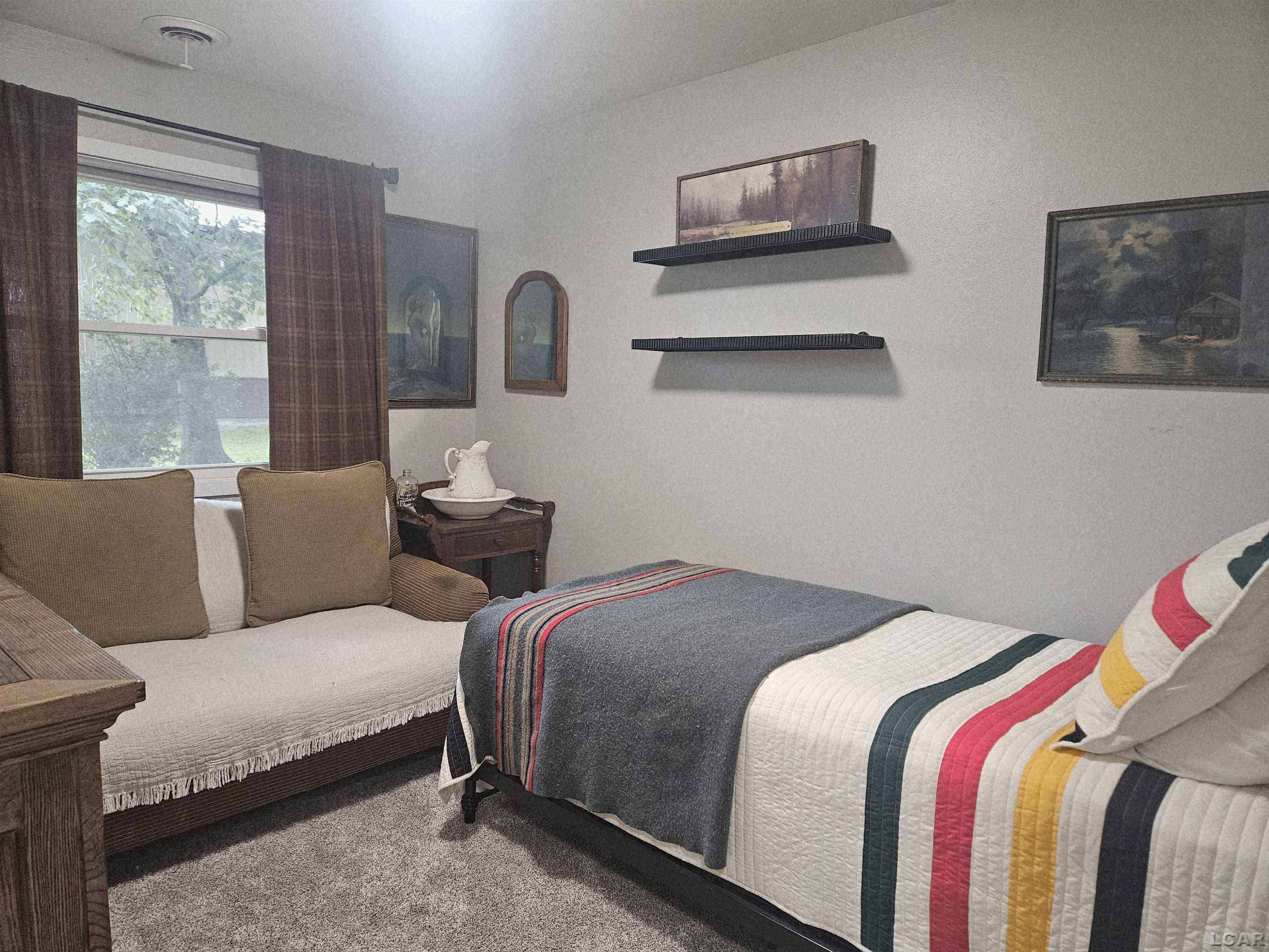 1114 Samaria Road Temperance, MI 48182 - Photo 24 of 31 50220207-6388c3ea-dae2-40d5-ab81-118fd8d6f742.JPG
